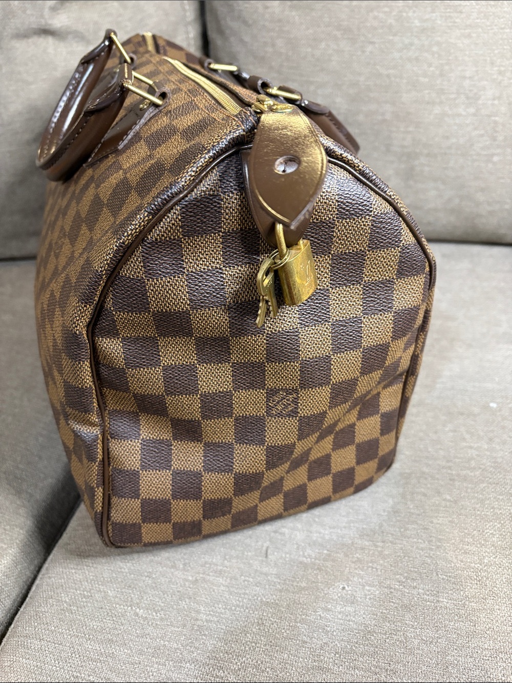 Louis Vuitton Damier Ebene Speedy 35 Authentic - Picture 6 of 16